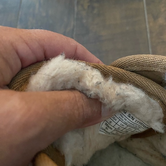 UGG Neumel ll brown suede pull on shearling lined ankle boots - Picture 7 of 9